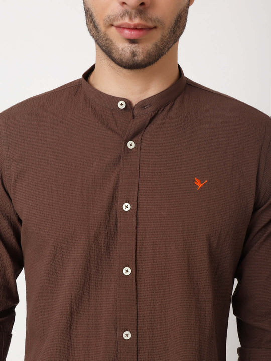 Premium Men'S Brown Crinkle Cotton Shirt - Mandarin Collar, Long Sleeves