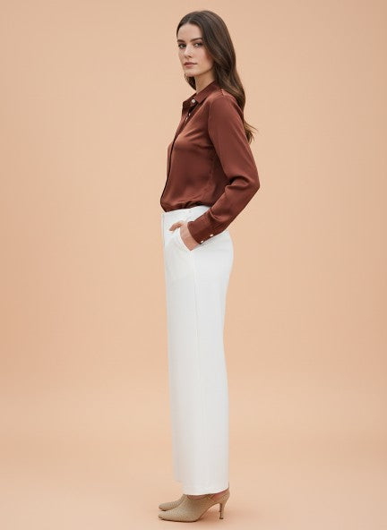 Banana Crepe Off White Flared Trouser Slash Pocket