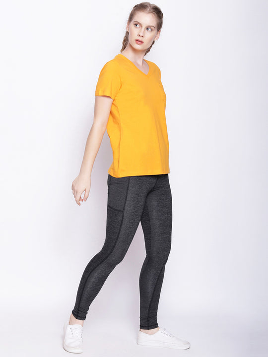 Women'S Premium Cotton Solid V- Neck Half Sleeve T-Shirts