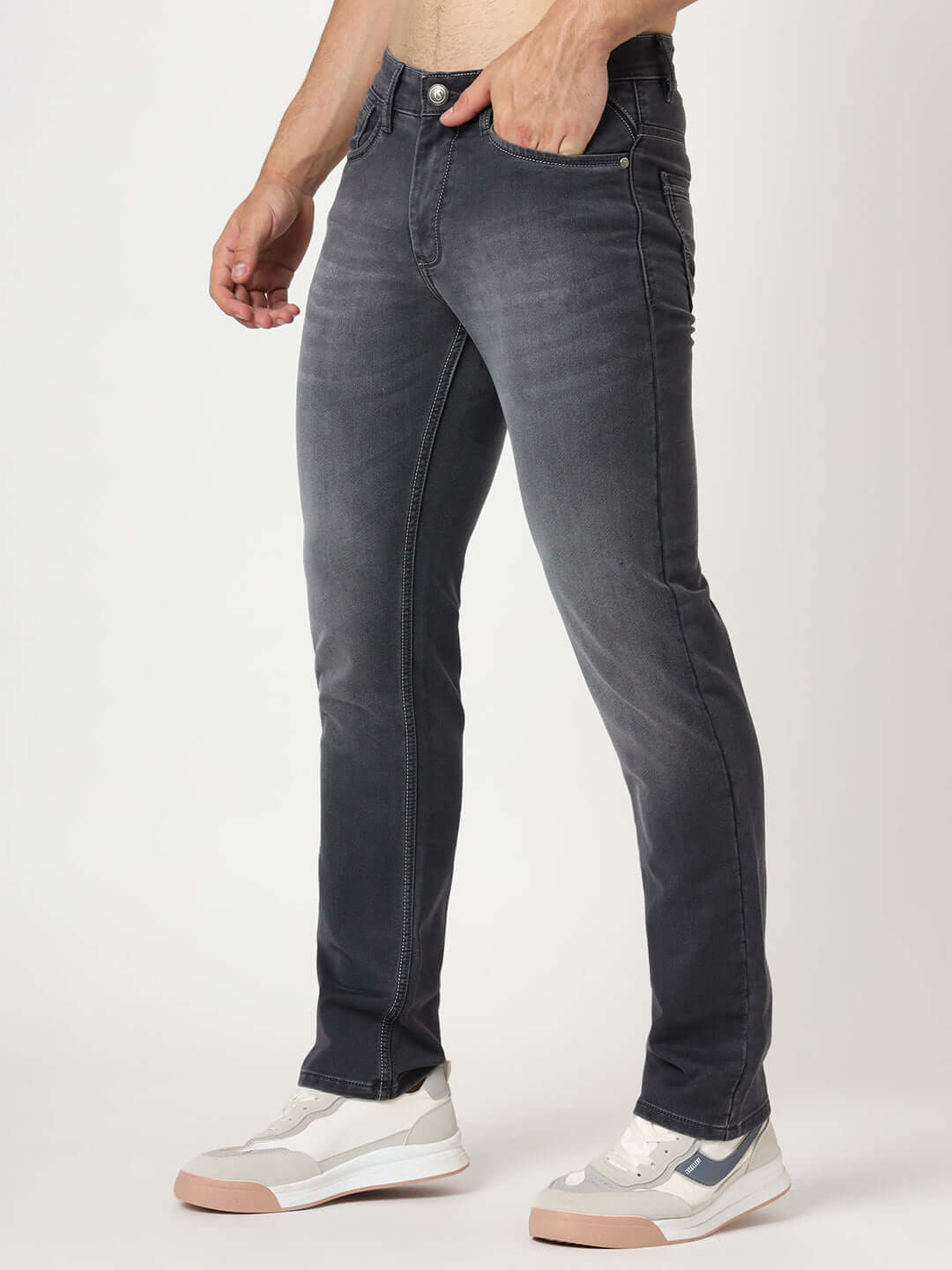 Premium Men'S Charcoal Relaxed-Fit Jeans