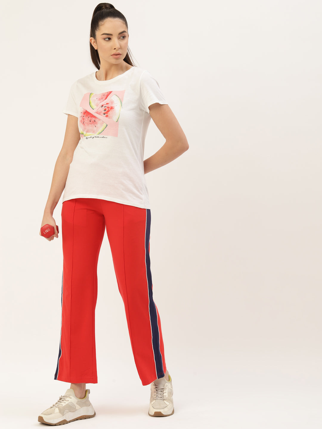 Womens Cotton Lycra Smart Fit Solid Track Pants