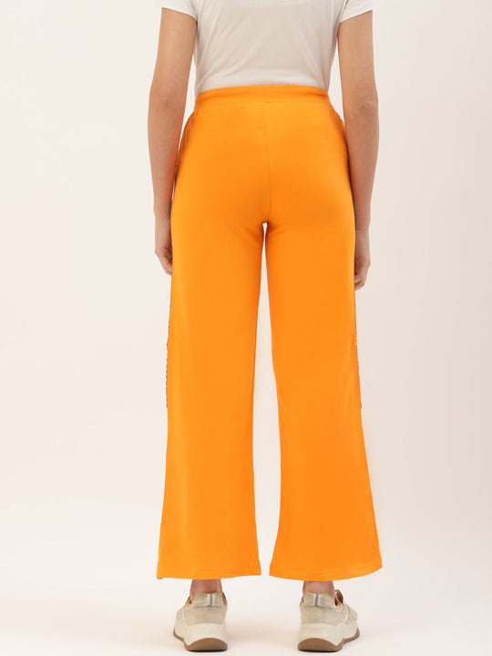 Womens Cotton Lycra Smart Fit Solid Track Pants